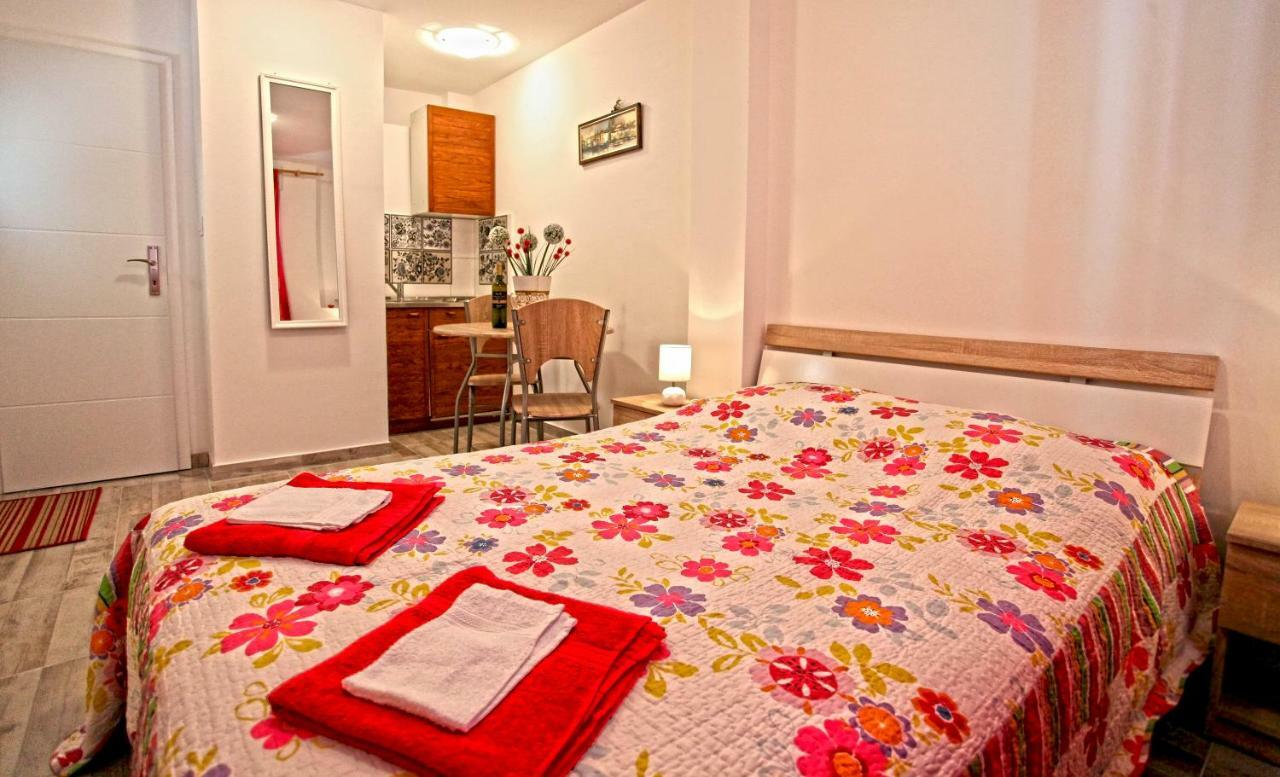 Apartment Kimmy Split Eksteriør billede